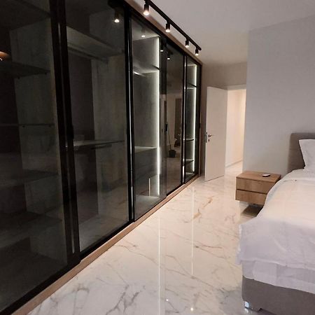 Zeus Tirana Suite Deluxe Εξωτερικό φωτογραφία