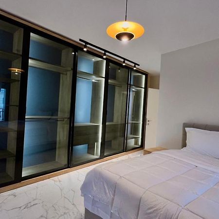 Zeus Tirana Suite Deluxe Εξωτερικό φωτογραφία