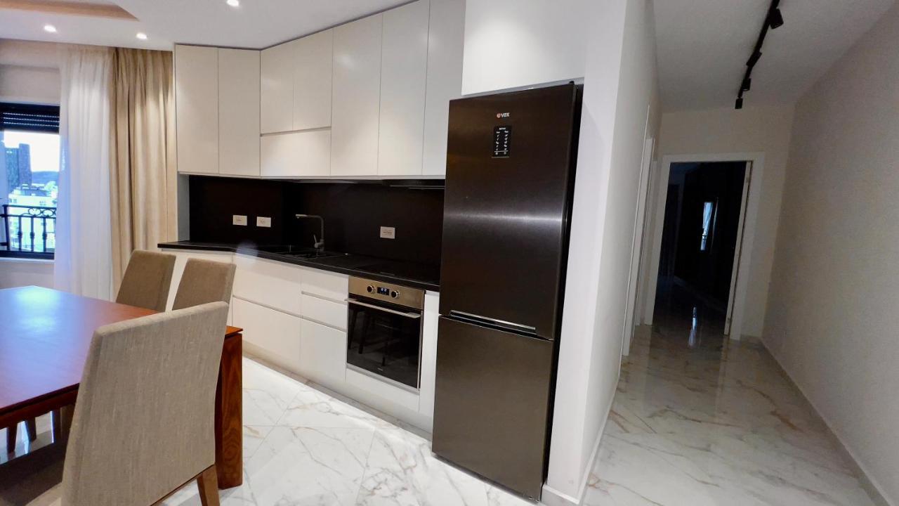 Zeus Tirana Suite Deluxe Εξωτερικό φωτογραφία